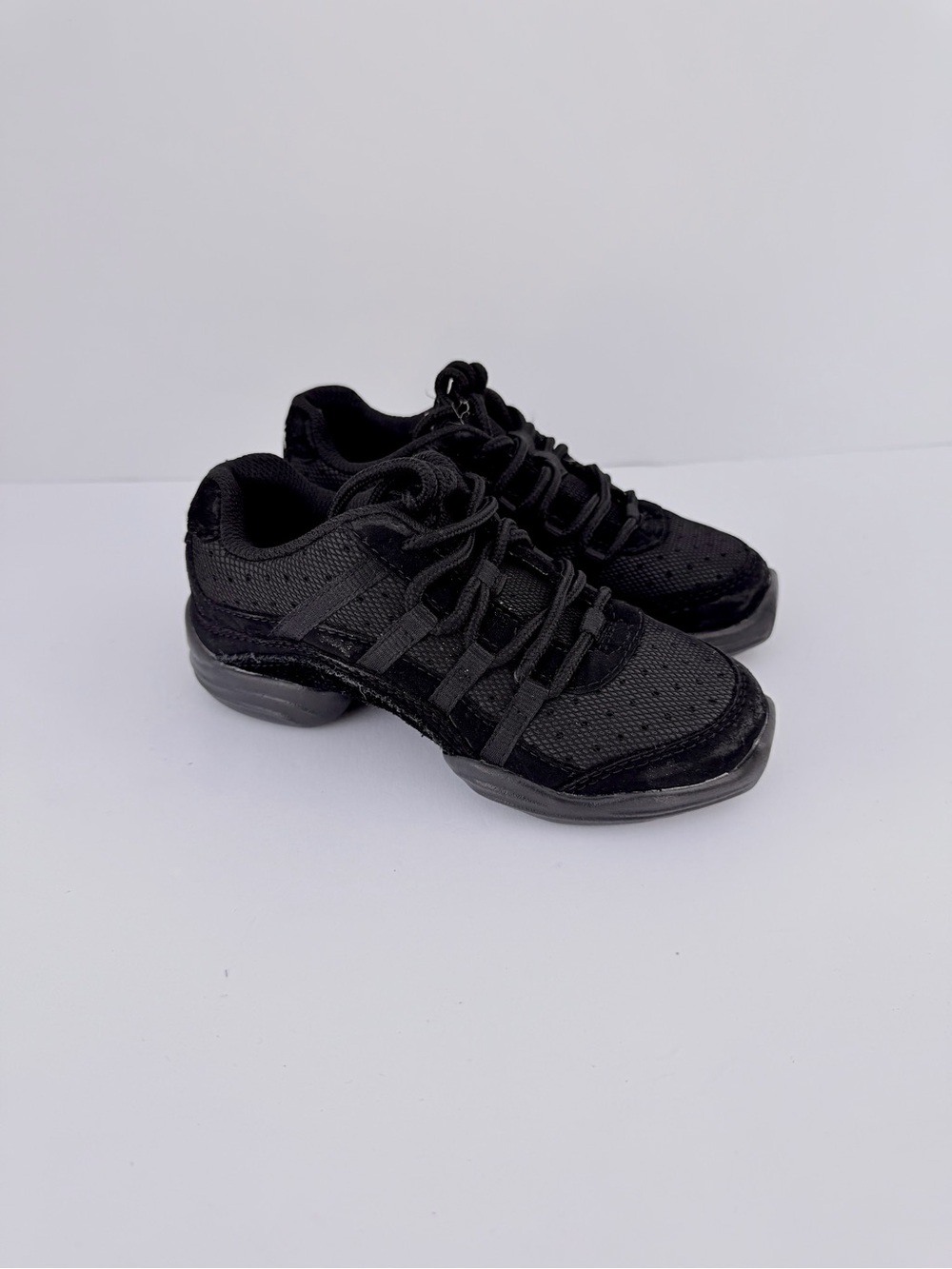 Capezio Kids Rock It Dansneaker Split Sole Dance Shoes DS24C